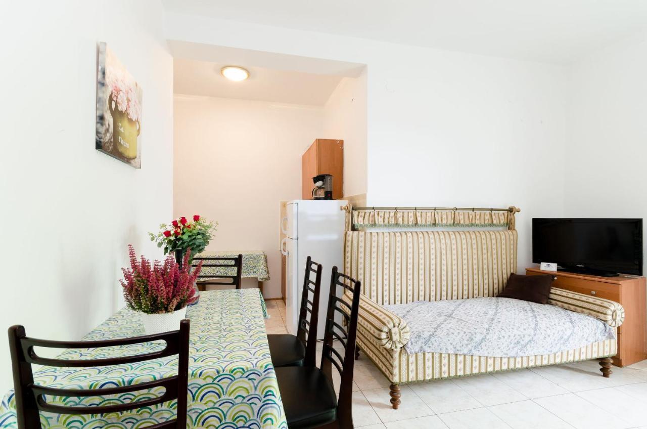 Apartments Massimo Rovinj Ngoại thất bức ảnh